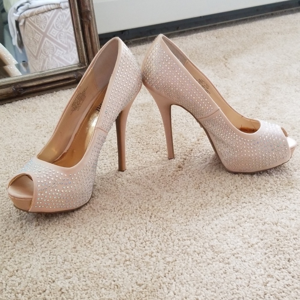 Jennifer Lopez heels